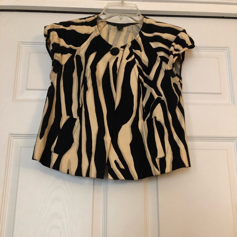 Express shortsleeved printed blazer